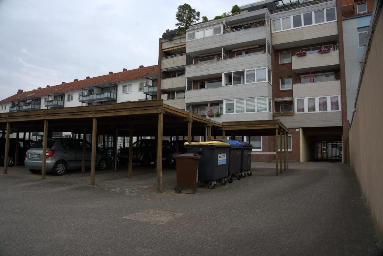 200 Apartment Mit Carport, Aufzug Und Balkon Вильгельмсхафен Экстерьер фото